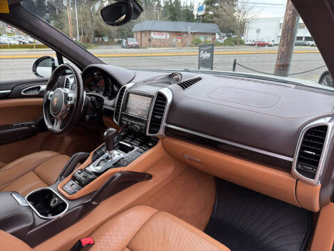 2014 Porsche Cayenne Turbo S