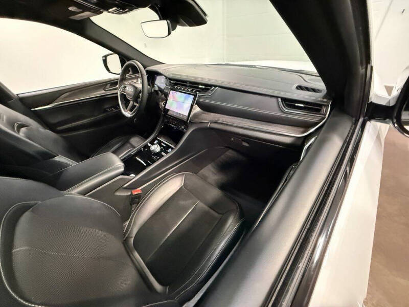 2024 Jeep Grand Cherokee L Overland