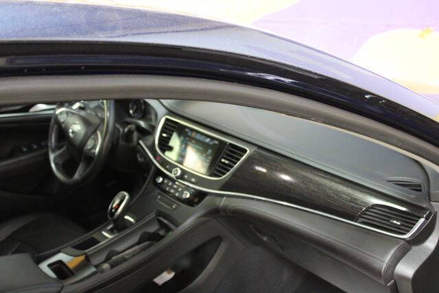 2017 Buick LaCrosse Essence
