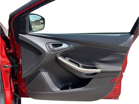 2018 Ford Focus Titanium