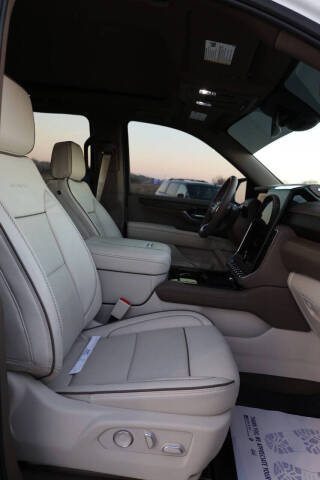 2025 GMC Yukon XL Denali