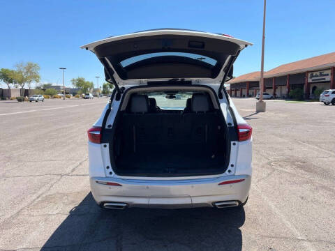 2020 Buick Enclave Essence