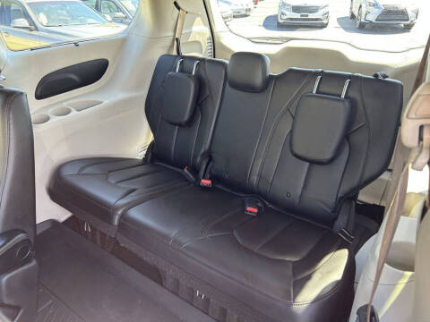 2019 Chrysler Pacifica Touring L