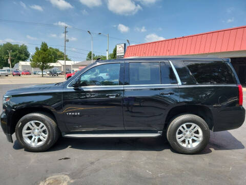2018 Chevrolet Tahoe for sale at Select Auto Group in Wyoming MI