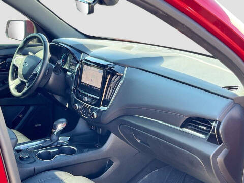 2023 Chevrolet Traverse RS
