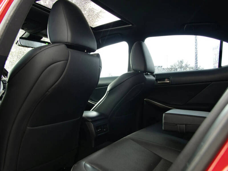 2018 Lexus IS 300