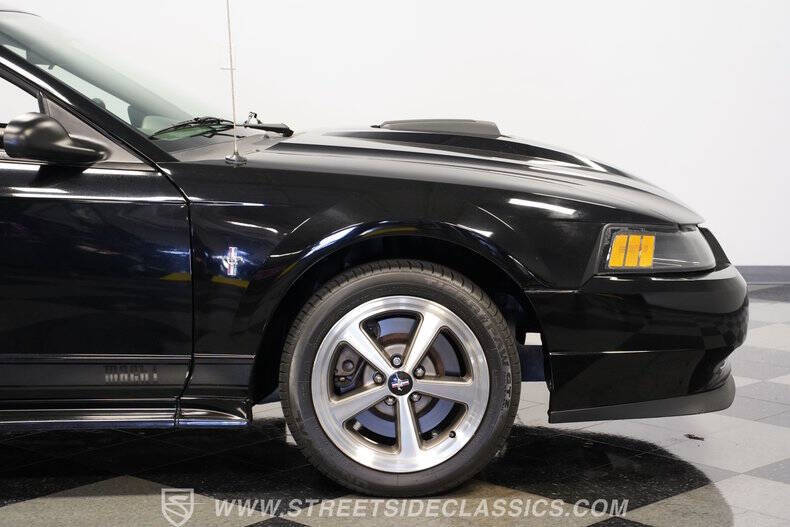 2003 Ford Mustang Mach 1 Premium