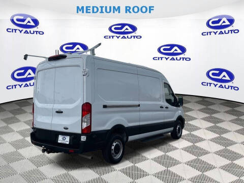 2023 Ford Transit 250