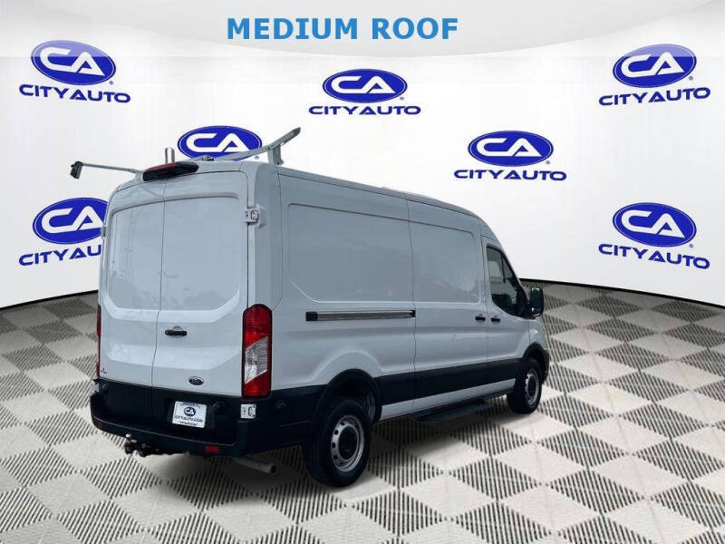 2023 Ford Transit 250