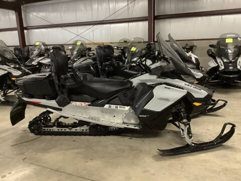 2020 Ski-Doo Grand Touring Sport Rotax®