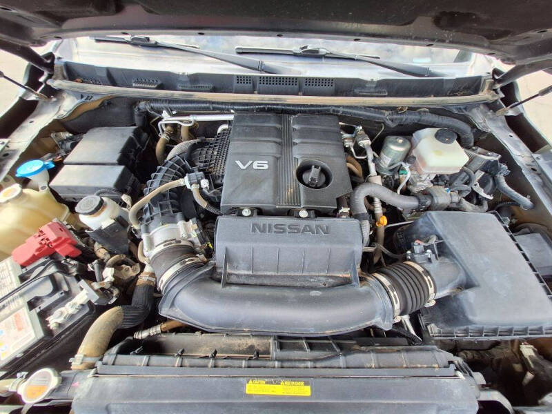 2022 Nissan Frontier S
