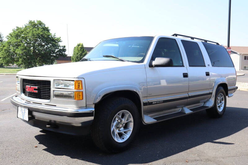 1999 GMC Suburban