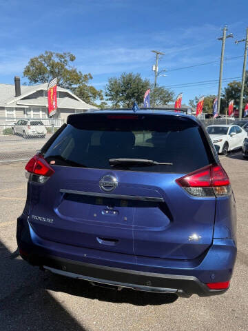 2020 Nissan Rogue SL