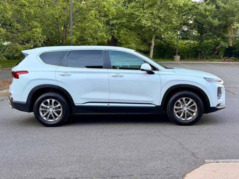 2019 Hyundai Santa Fe SE 2.4L
