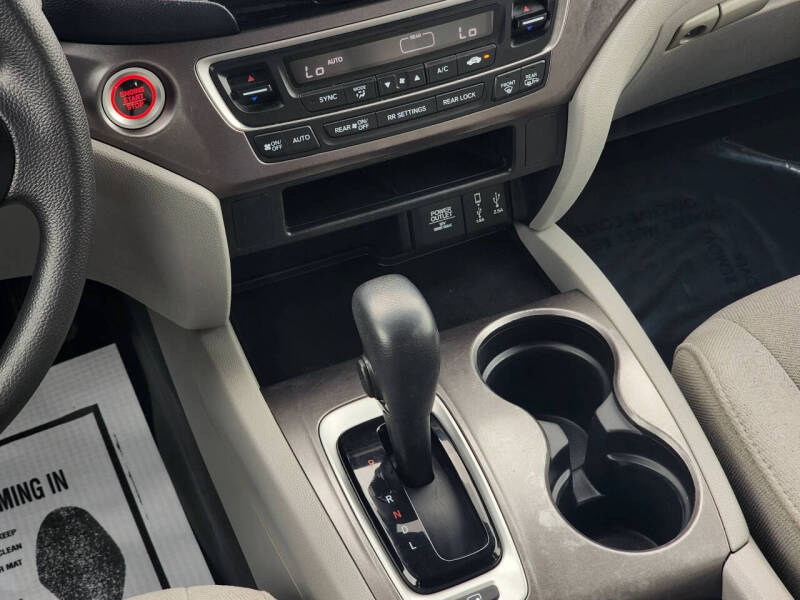 2017 Honda Pilot EX
