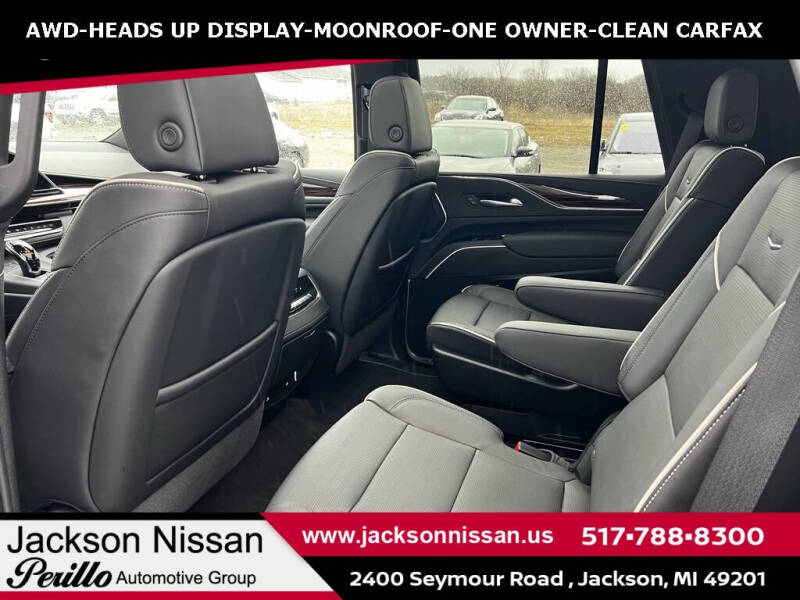 2024 Cadillac Escalade Premium Luxury