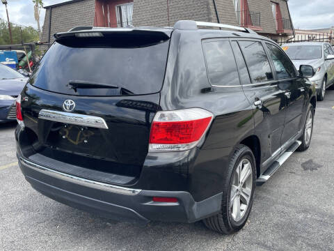 2011 Toyota Highlander Limited