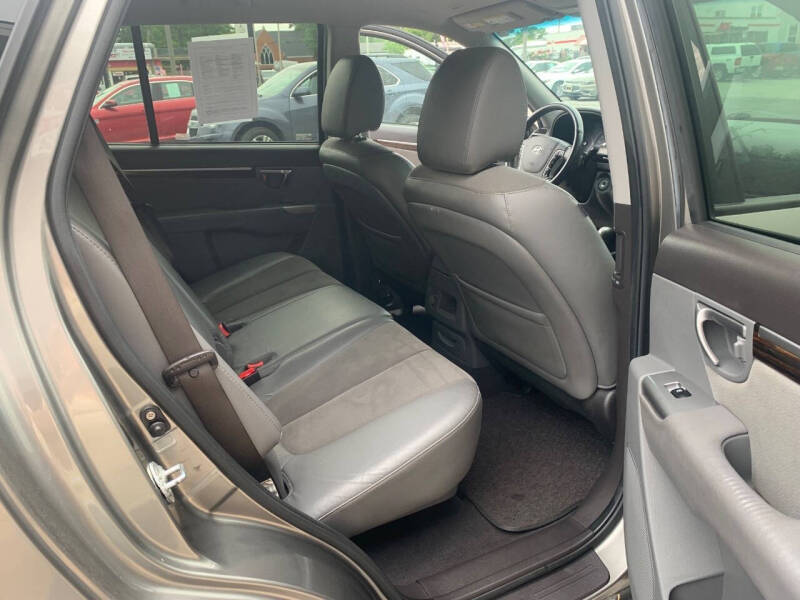 2011 Hyundai Santa Fe SE