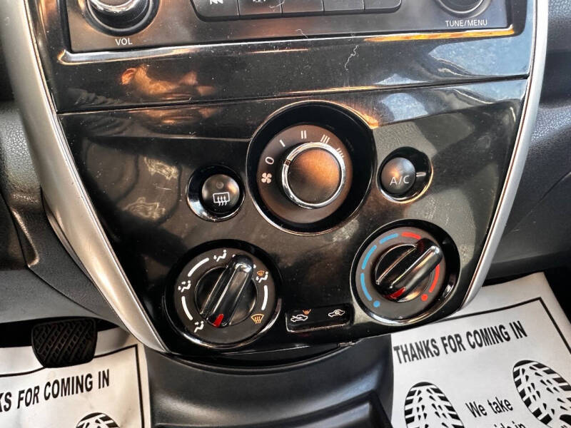 2015 Nissan Versa Note SV