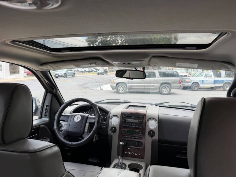 2006 Lincoln Mark LT