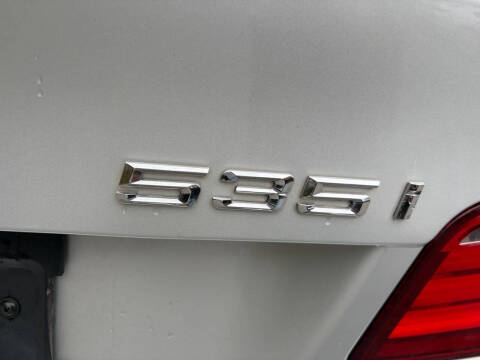 2011 BMW 5 Series 535i