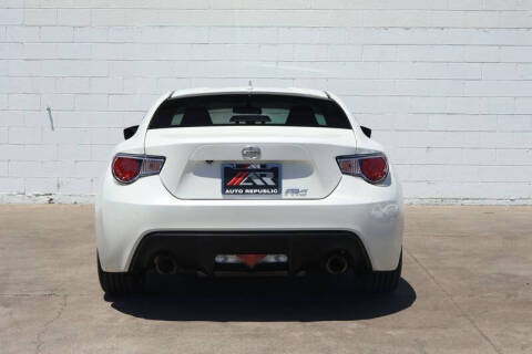 2016 Scion FR-S