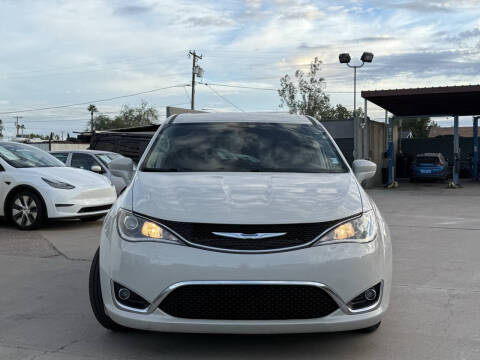 2019 Chrysler Pacifica Touring Plus
