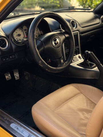 2002 Mazda MX-5 Miata