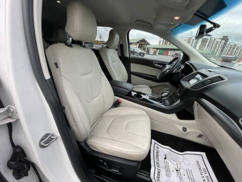 2016 Ford Edge Titanium