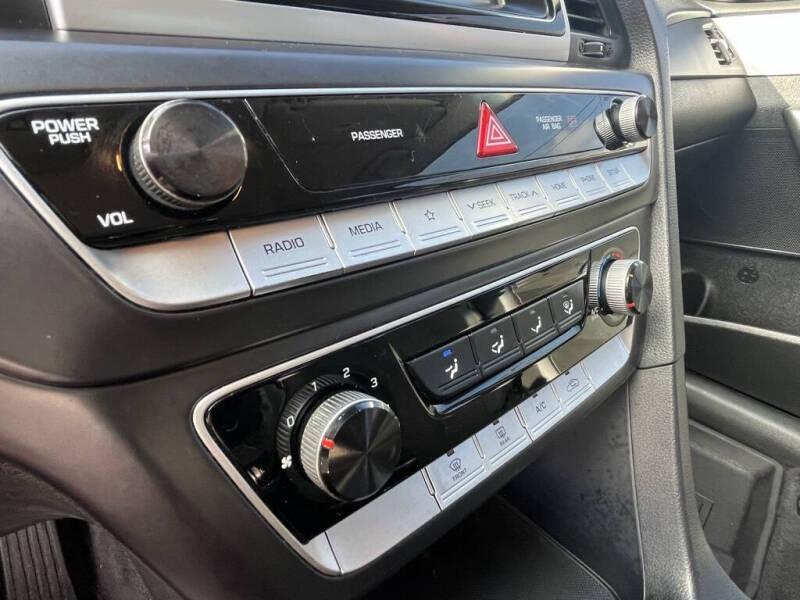 2019 Hyundai Sonata SE