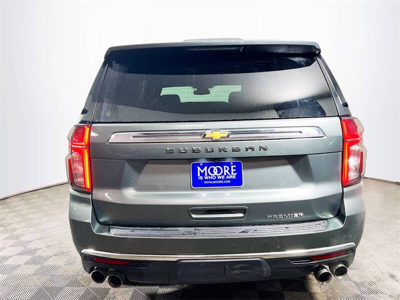 2023 Chevrolet Suburban Premier