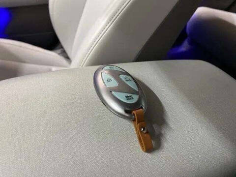 2025 Hyundai IONIQ 6 SEL