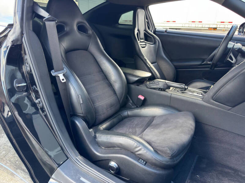 2012 Nissan GT-R Premium