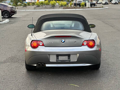 2003 BMW Z4 2.5i