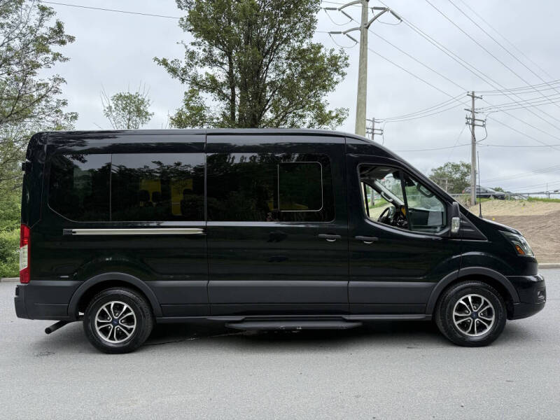2023 Ford Transit 350 XLT