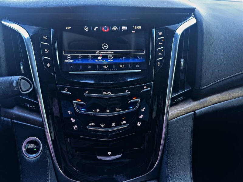 2016 Cadillac Escalade ESV Luxury Collection