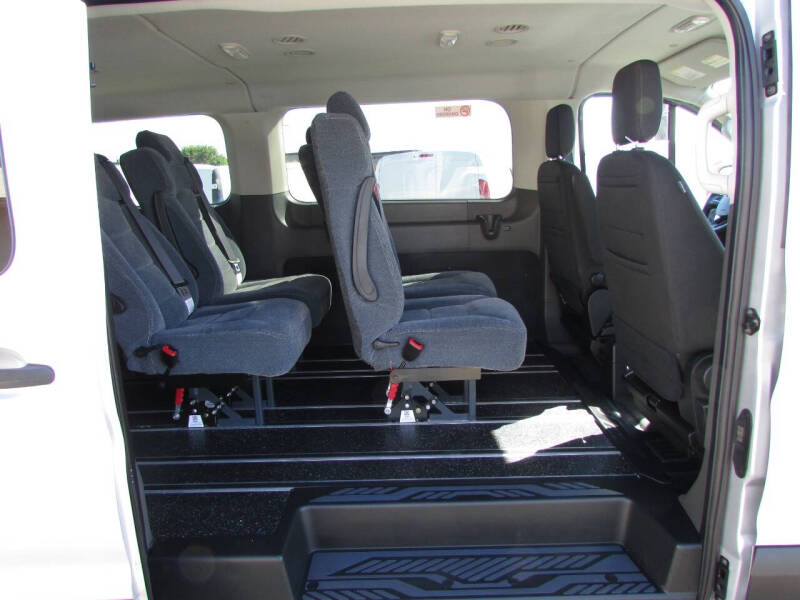 2020 Ford Transit 150 XLT