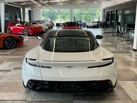 2018 Aston Martin DB11 V12