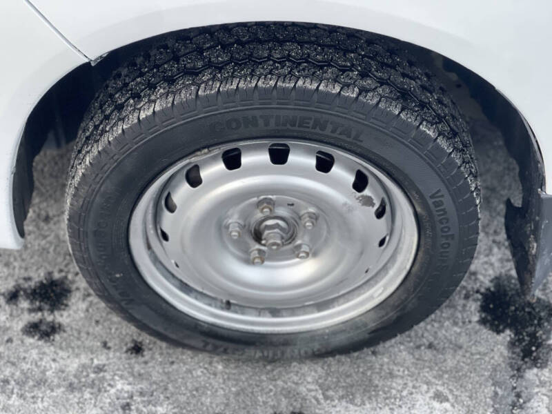 2021 Nissan NV200 SV