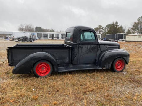 1947 Ford F-100