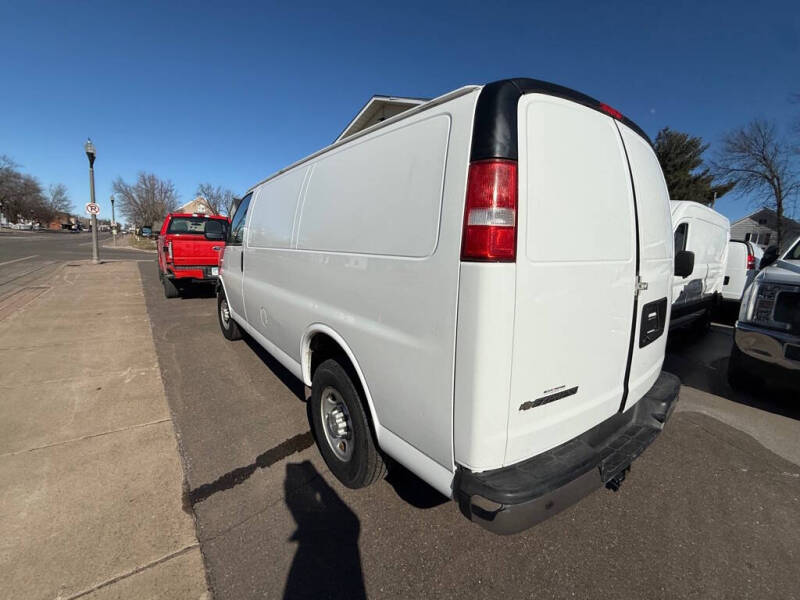 2016 Chevrolet Express 2500