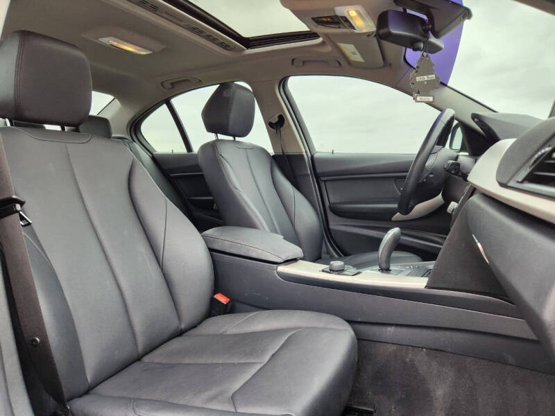 2015 BMW 3 Series 320i xDrive