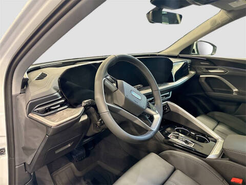 2025 Audi Q5 quattro Premium Plus TFSI