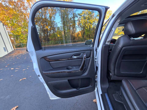 2016 GMC Acadia Denali