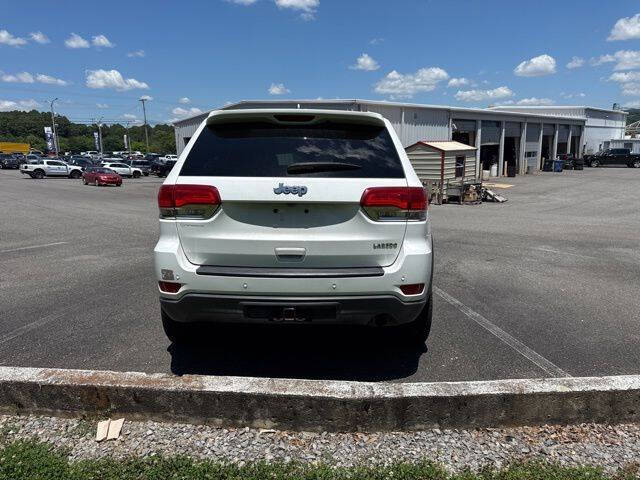 2017 Jeep Grand Cherokee Laredo