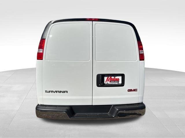 2025 GMC Savana 2500