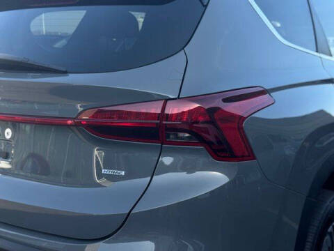 2023 Hyundai Santa Fe SE