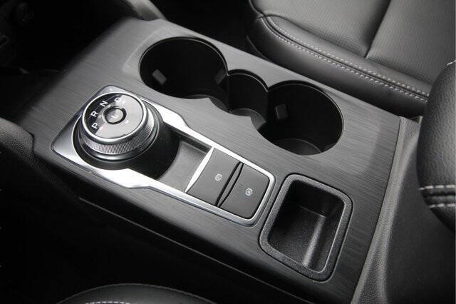 2026 Ford Escape Platinum