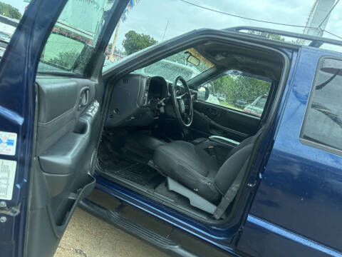 2003 Chevrolet S-10 LS