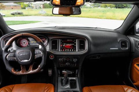 2015 Dodge Charger SRT Hellcat